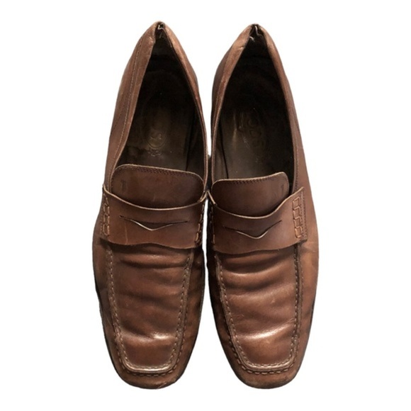 Tod’s men’s distressed look brown leather slip on leather loafers size 11.5 - Picture 3 of 14